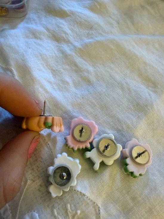 Succulent Animal Planter Thumb Tacks Set Cat Pig Panda Bear & Bunny - Picture 2 of 3